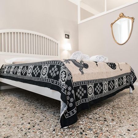 Appartamento Ai Greci Residenza Quaggio Venesia Bagian luar foto