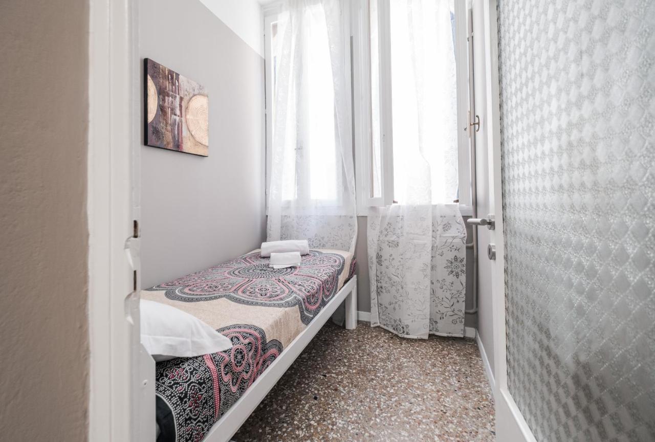 Appartamento Ai Greci Residenza Quaggio Venesia Bagian luar foto
